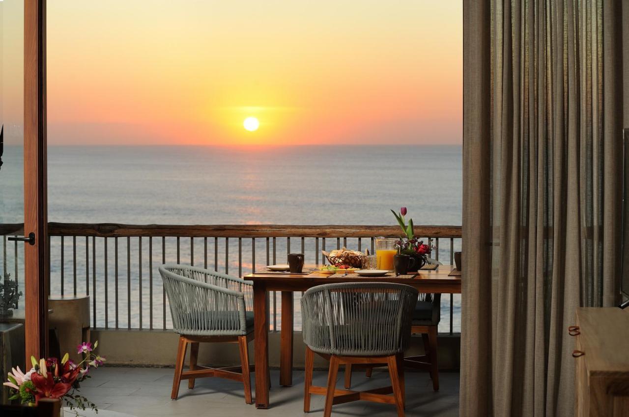 Hear The Waves! Amazing Beachfront Condo With Unbeatable Views! San José del Cabo Екстериор снимка